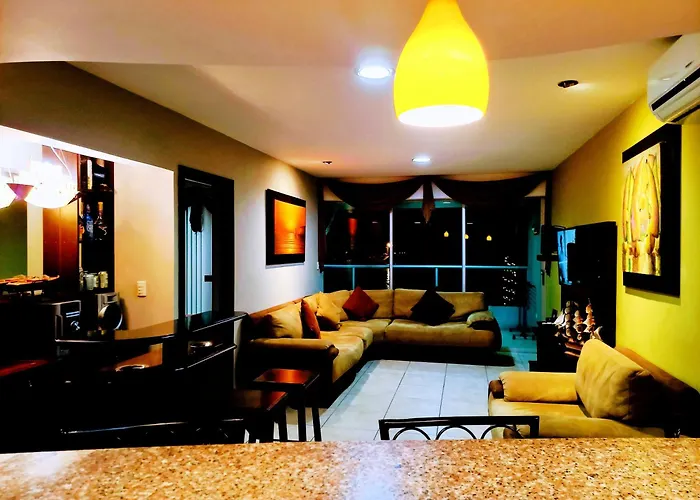 Apartamento De Lujo Con Playa Privada Condominio Torre Marina
